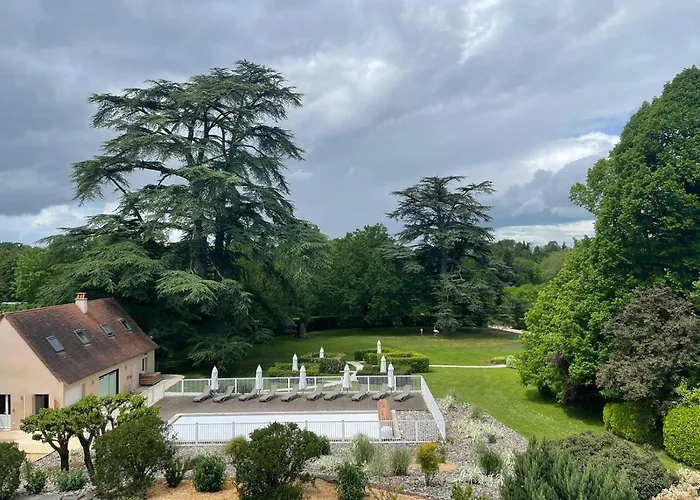 Hotel & Restaurant - Le Manoir Des Cedres - Piscine Chauffee Et Climatisation