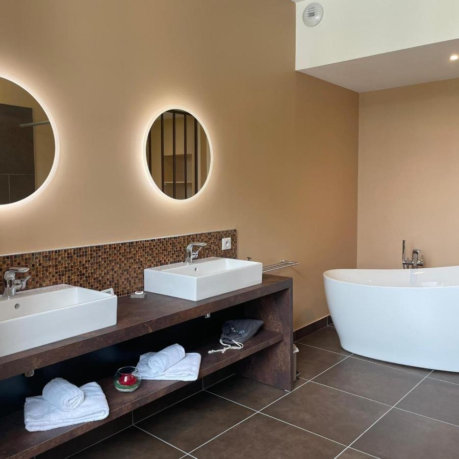 Le Manoir Des Cedres 3*