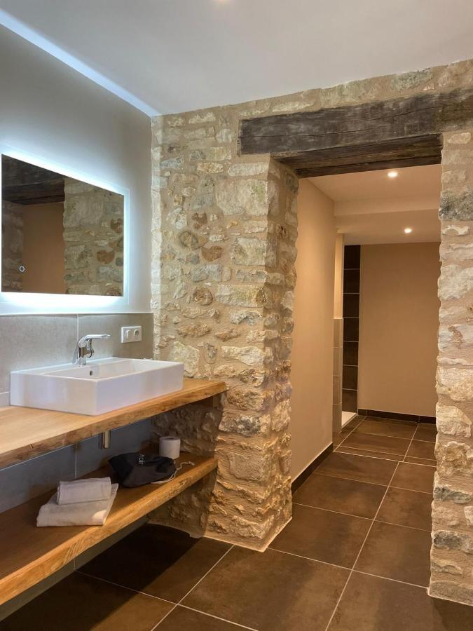 Le Manoir Des Cedres Hotel 3*