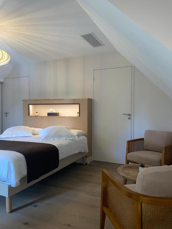 Le Manoir Des Cedres 3* Rouffignac Saint-Cernin
